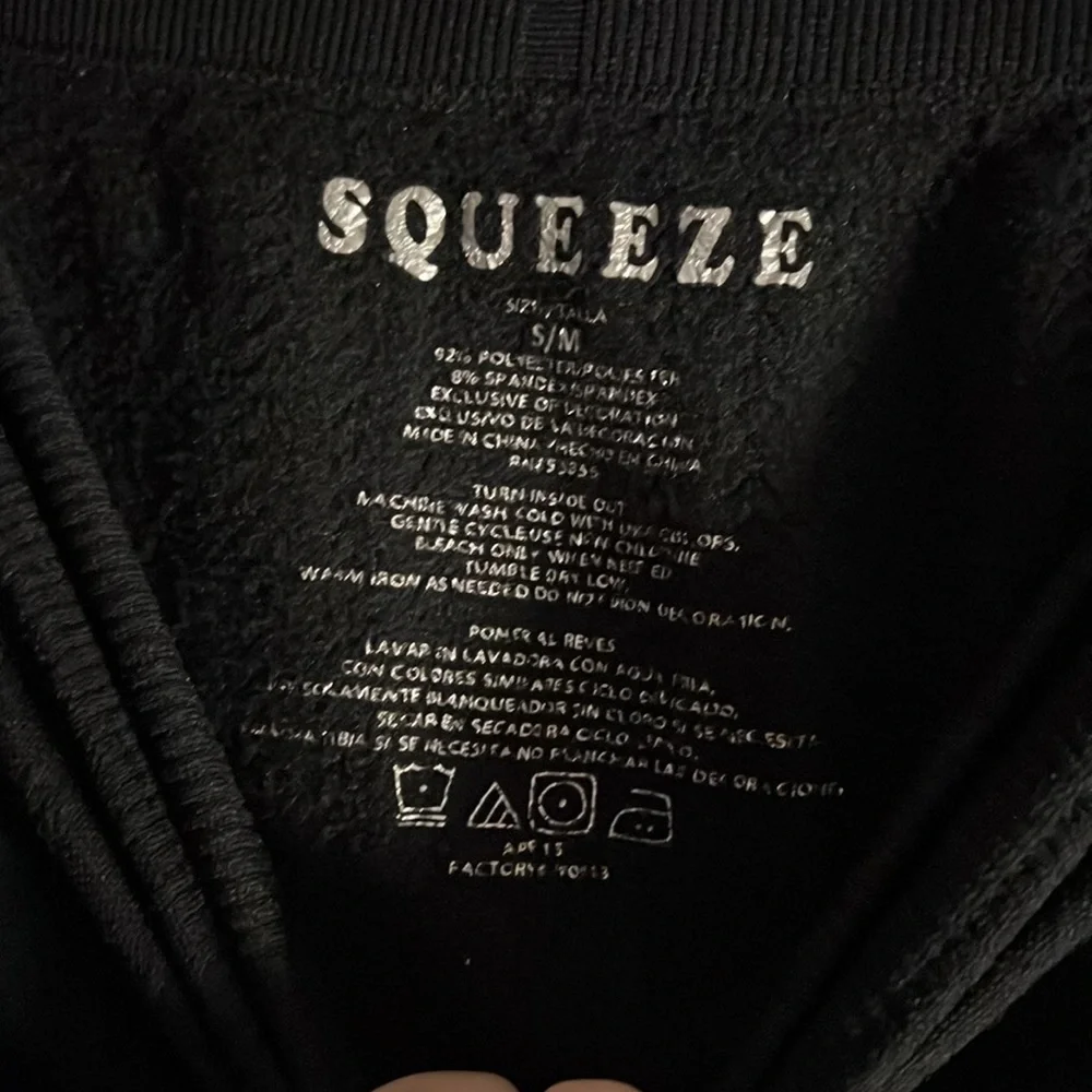 Black capri leggings - Picture 5 of 6